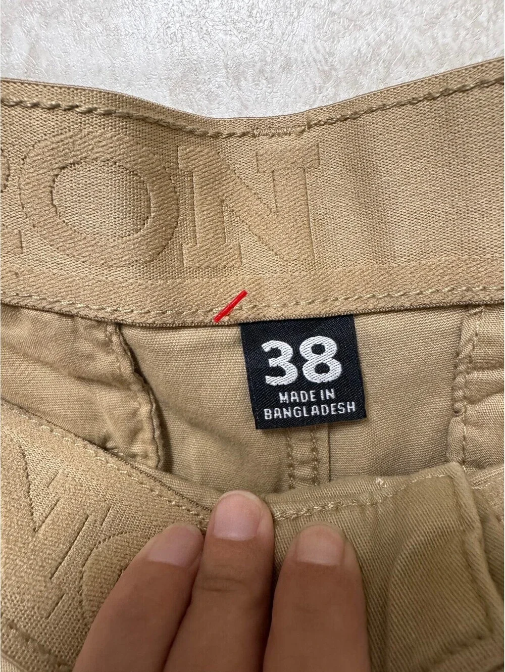 Iron Co. Mens Stretch Cargo Shorts Khaki Regular Fit Size 38 NWT